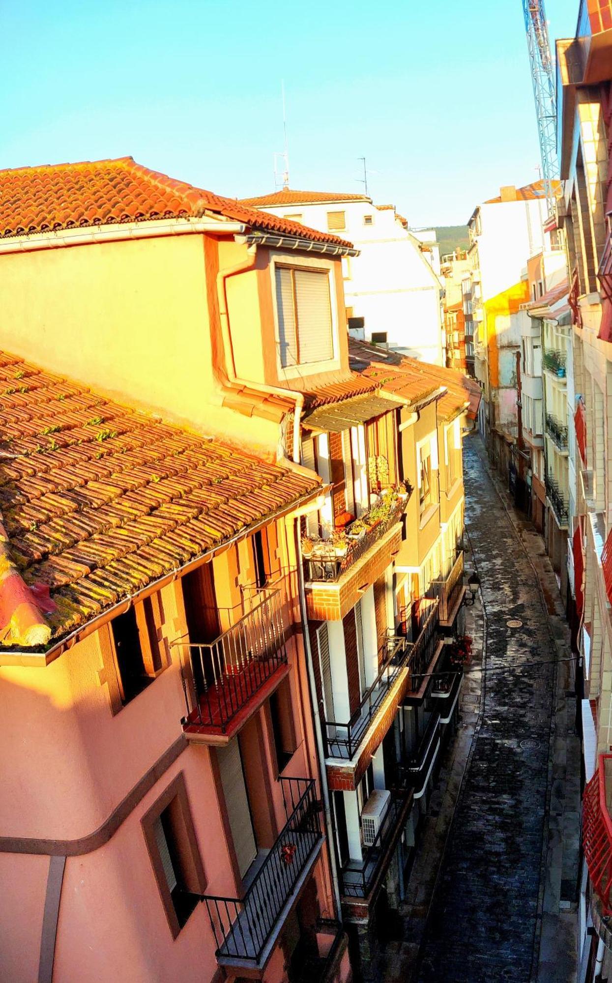 Apartamento Con Encanto En El Puerto De Bermeo Ngoại thất bức ảnh